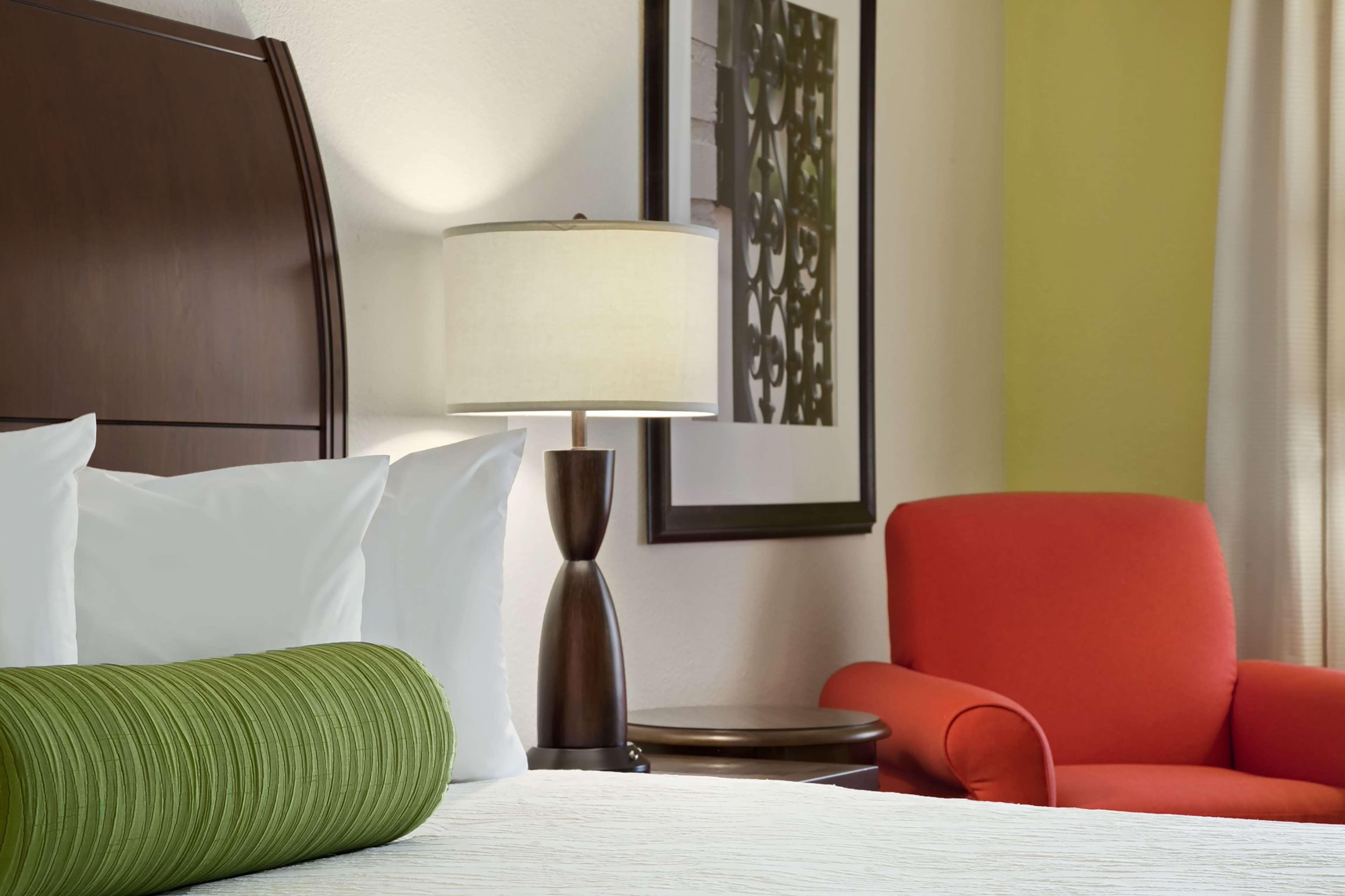Hilton Garden Inn Hoffman Estates Exterior photo