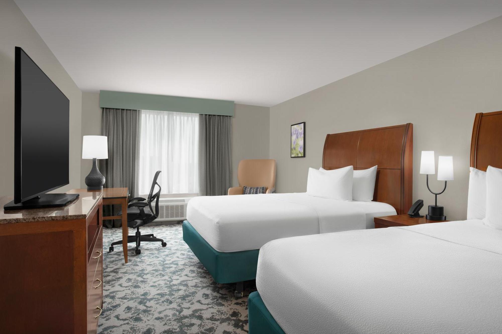 Hilton Garden Inn Hoffman Estates Exterior photo