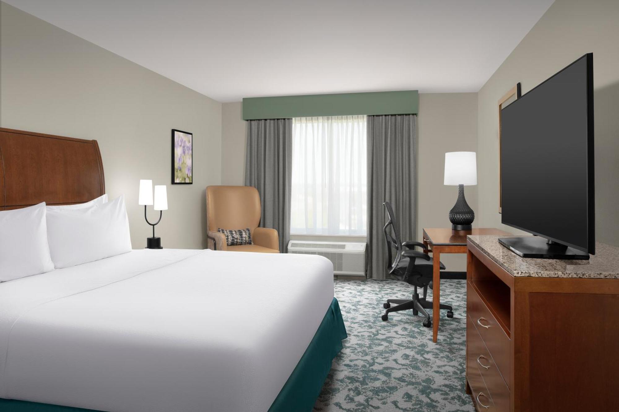 Hilton Garden Inn Hoffman Estates Exterior photo